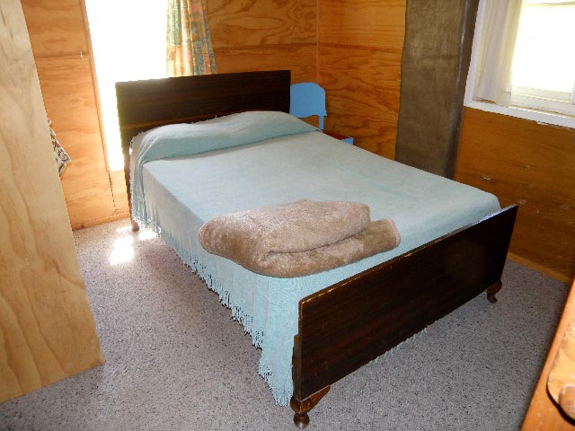 mount royal bunkhouse bedroom